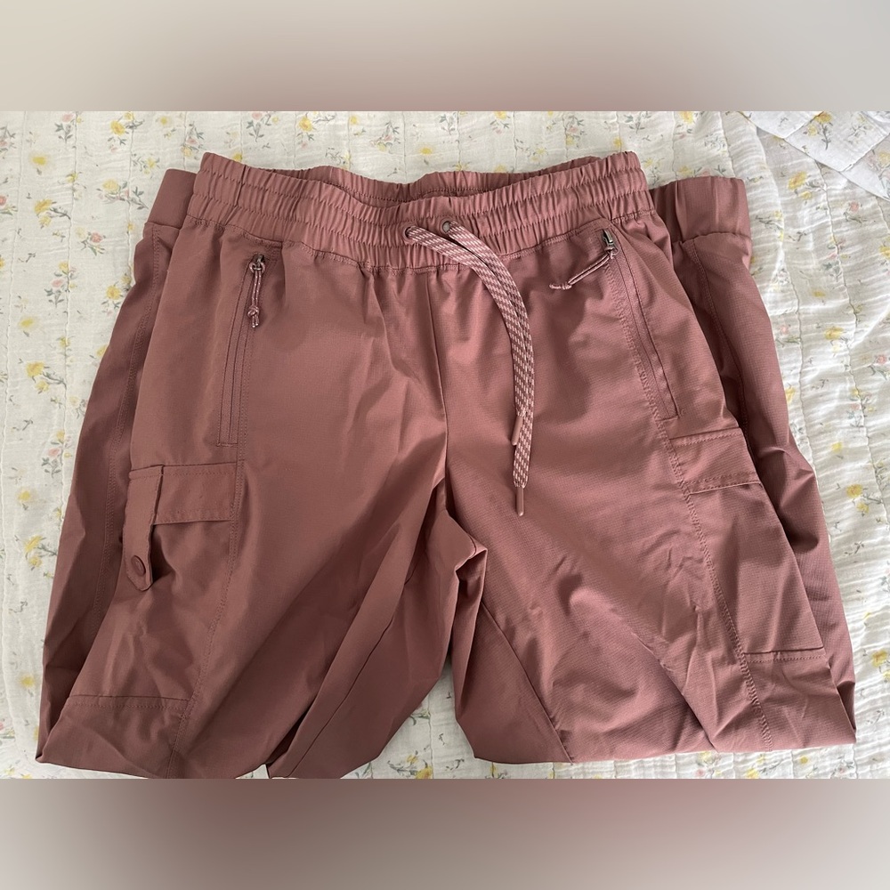 Avalanche Women’s Salmon Pink Drawstring Jogger Moisture Wicking Hiking Pants